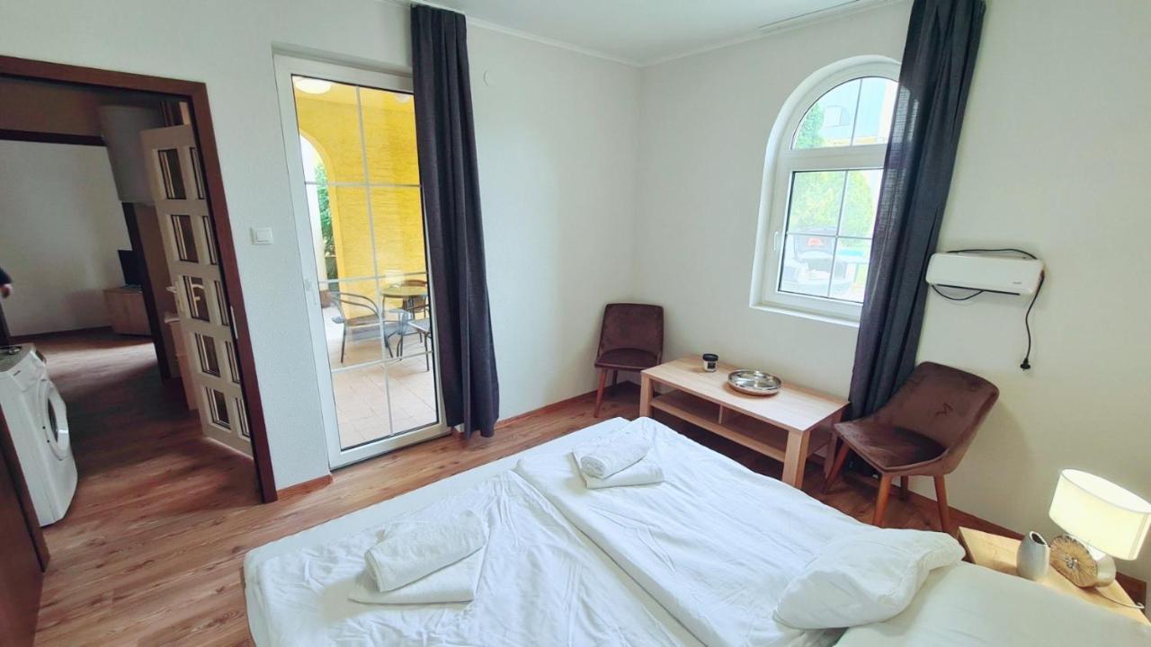Blathy Apartman Siófok Exterior foto