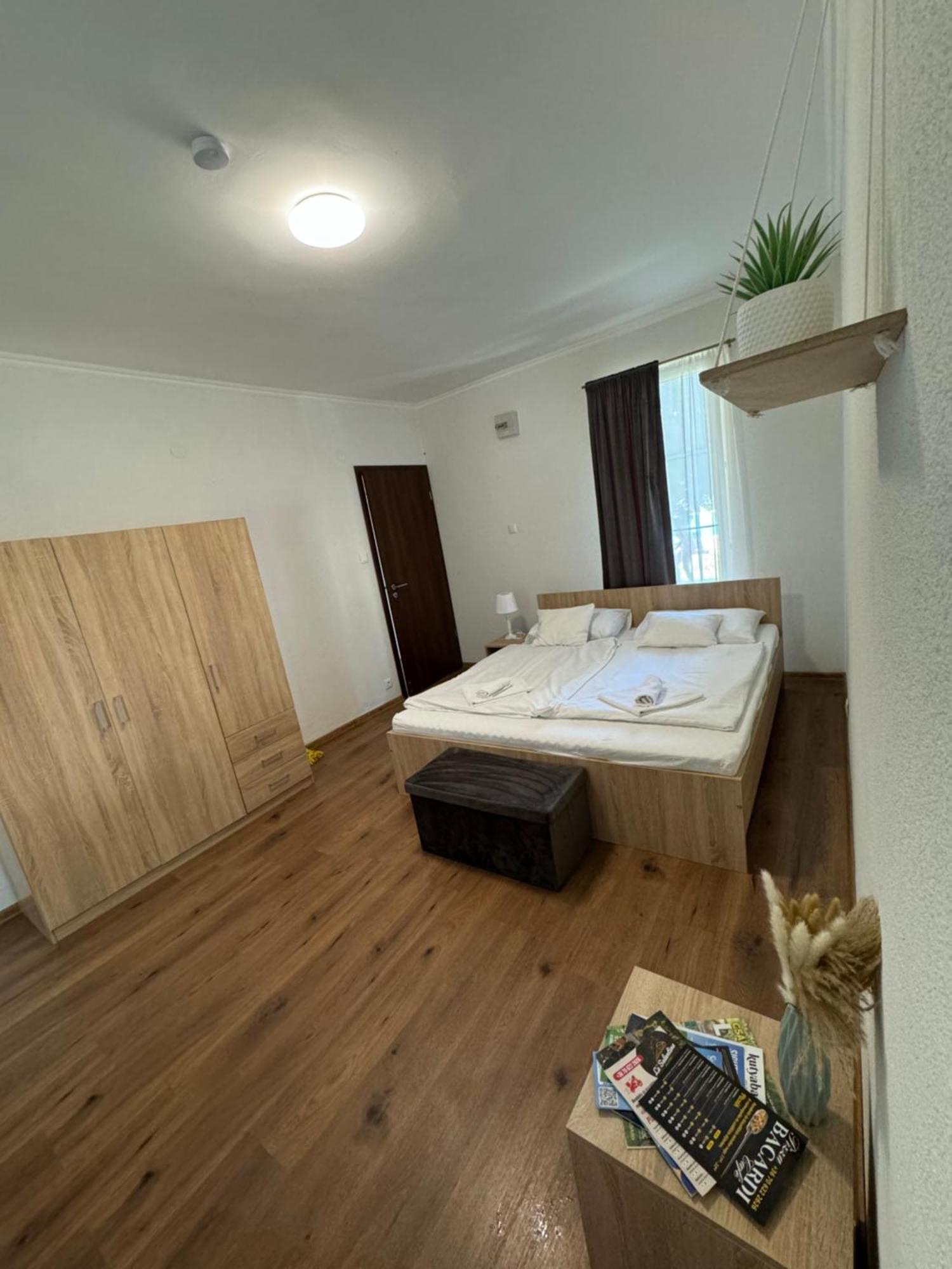 Blathy Apartman Siófok Exterior foto